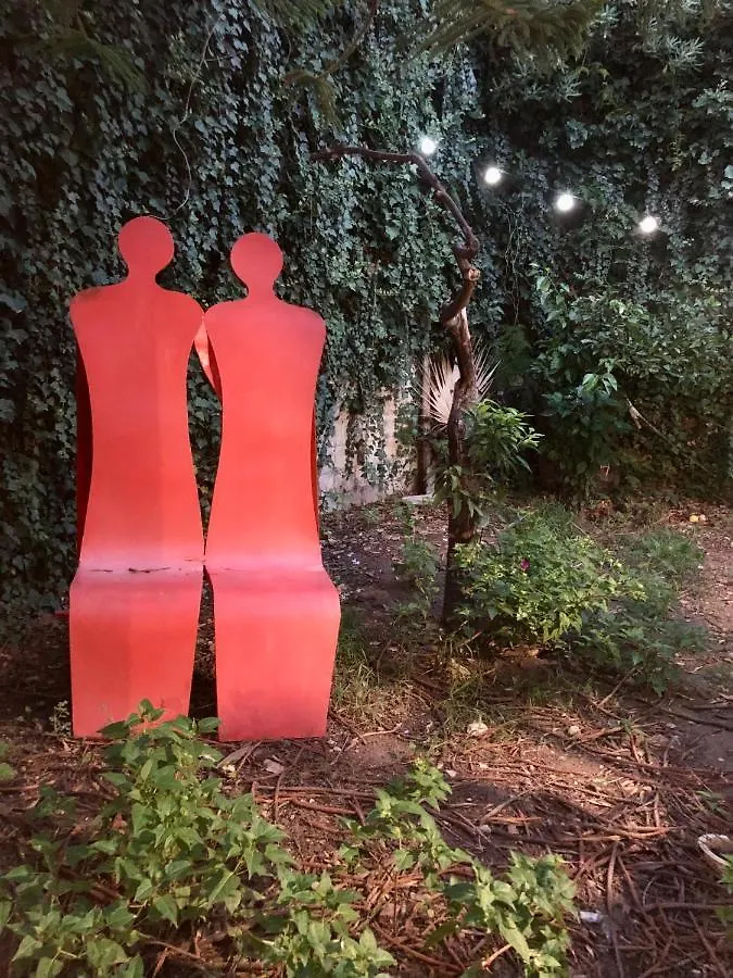 Artroom Garden Noto Apartment